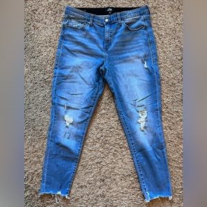 LulaRoe Women’s Denim size 34 - Ankle